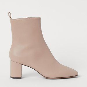 *NEW* Block-heeled Ankle Boots